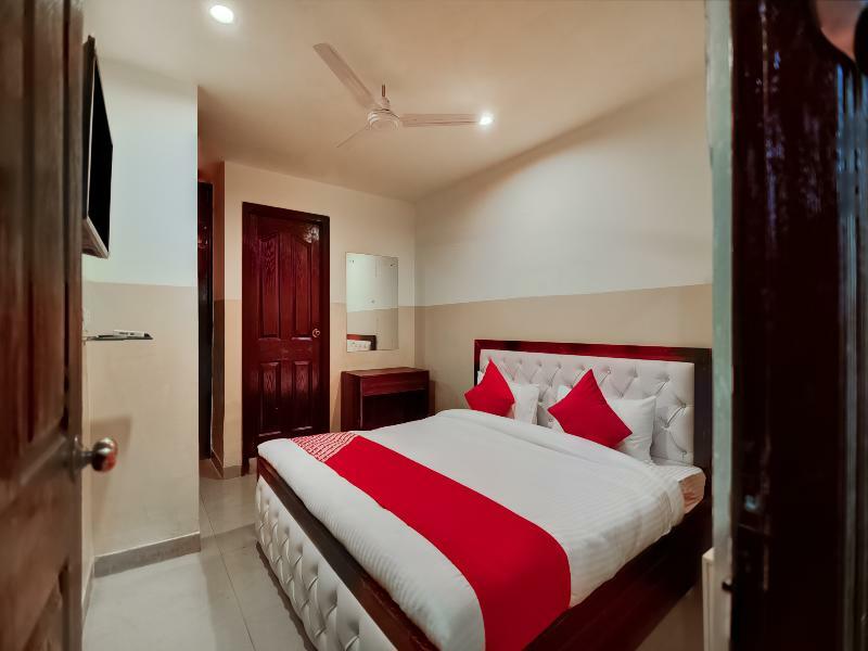 Oyo 28461 Royal Stay Inn Delhi  Exterior photo